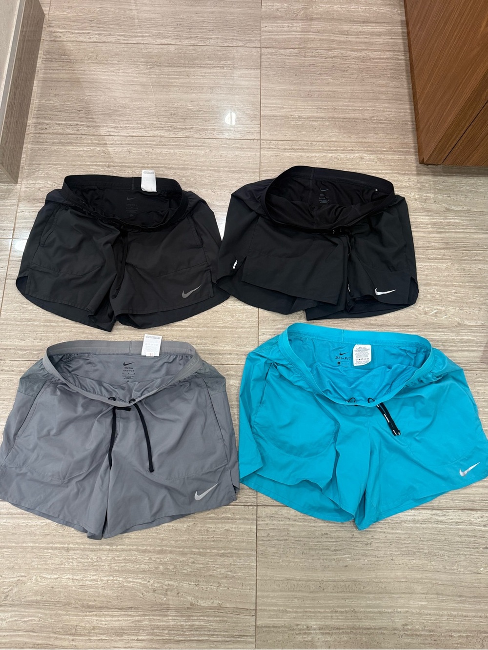 Lot of Nikes shorts. Mens size M & L